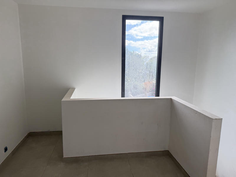 Maison - 105 m² - 4 pièces