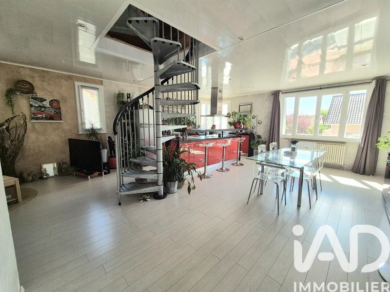 Maison - 113 m² - 4 pièces