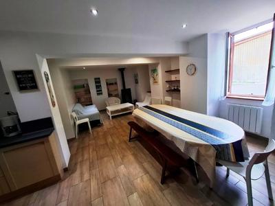 Maison traditionnelle - 133 m² - 6 pièces