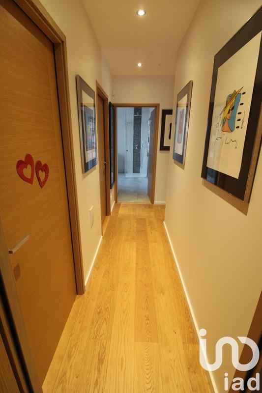 Maison - 186 m² - 7 pièces