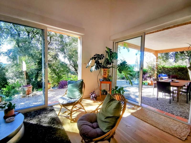 Maison - 88 m² - 3 pièces