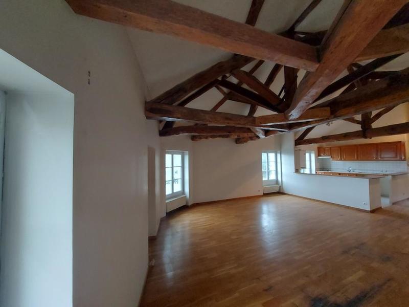 Appartement - 81 m² - 4 pièces