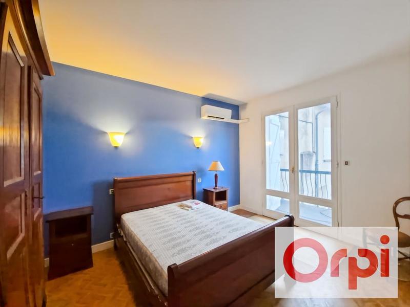 Appartement - 85 m² - 2 pièces