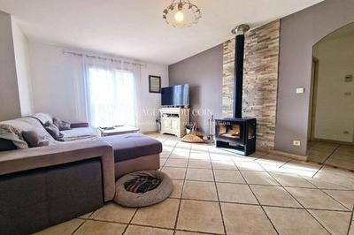 Villa - 102 m² - 5 pièces