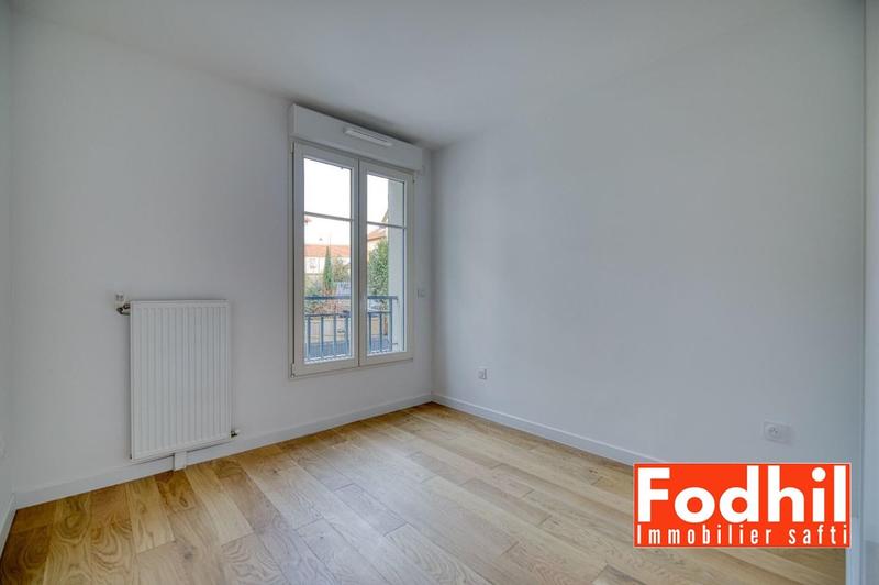 Appartement - 82 m² - 4 pièces