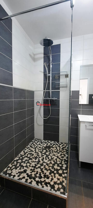 Appartement - 66 m² - 2 pièces