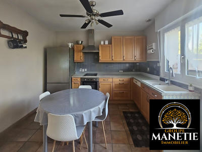 Maison - 102 m² - 6 pièces