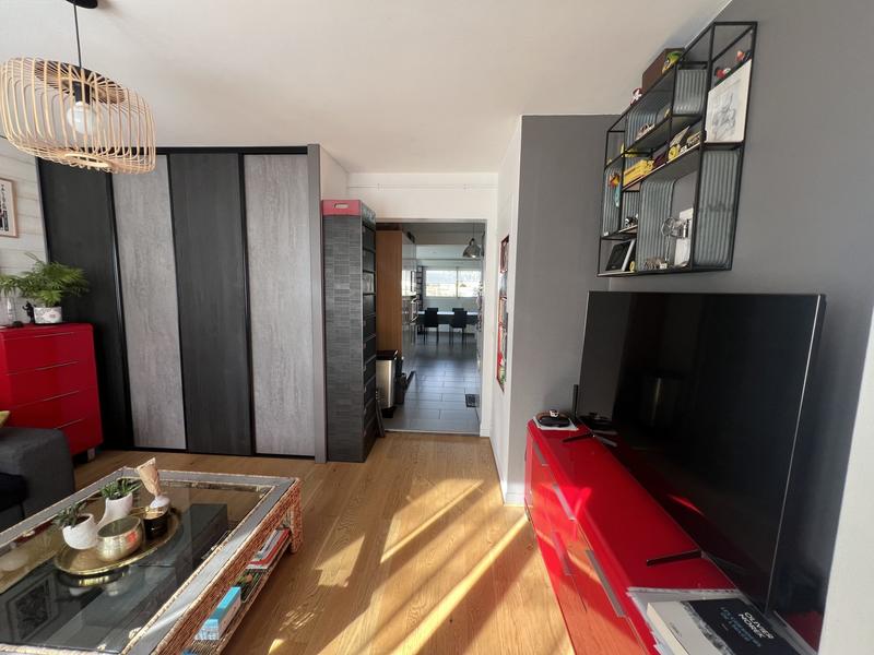 Maison - 90 m² - 6 pièces