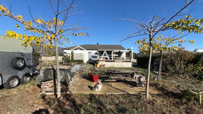 Maison - 100 m² - 3 pièces