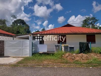 Maison - 78 m² - 5 pièces