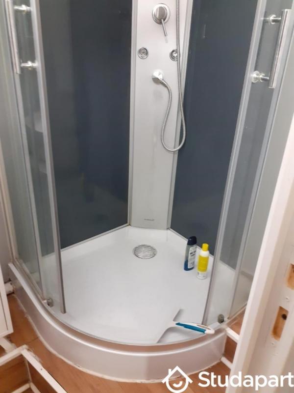 Chambre - 15 m² - 1 pièce