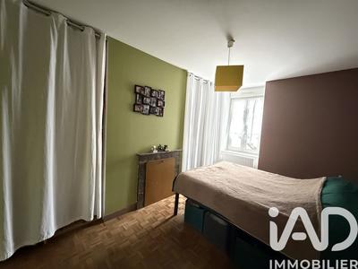 Maison - 85 m² - 6 pièces