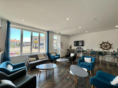 Fonds de commerce - 756 m²