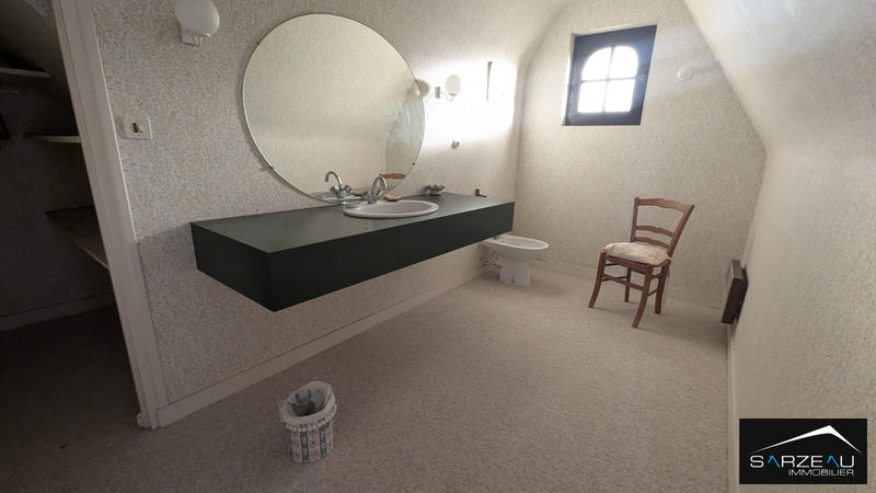 Maison - 183 m² - 5 pièces