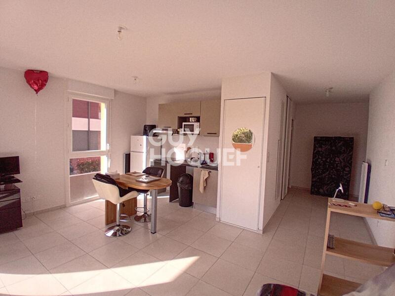 Studio - 37 m² - 1 pièce