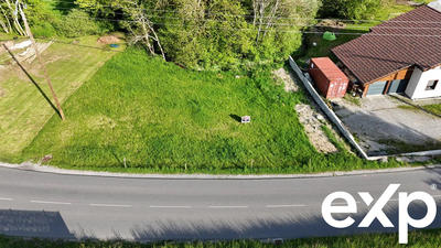 Terrain - 676 m²