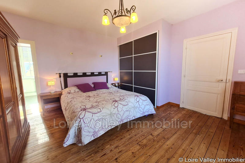 Propriété - 205 m² - 8 pièces