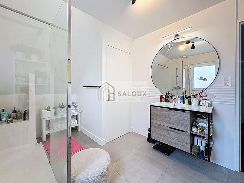 Maison - 113 m² - 5 pièces