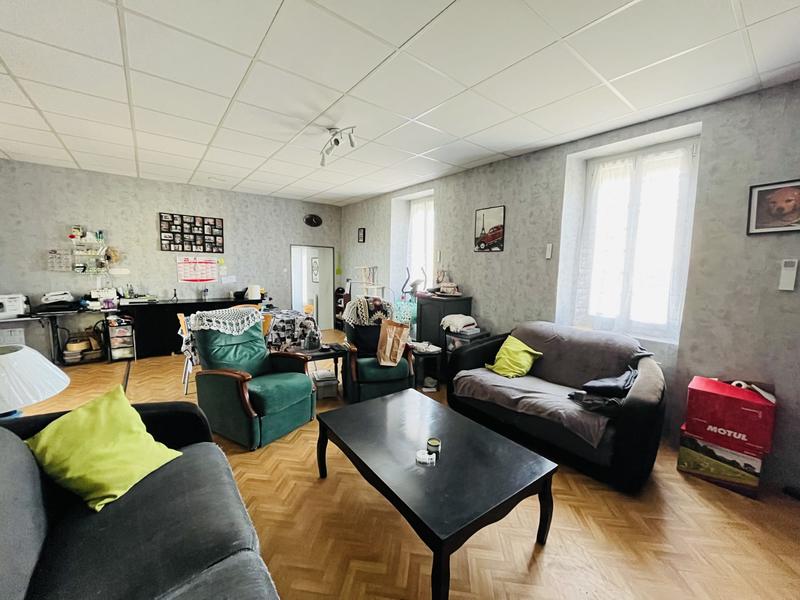 Maison - 152 m² - 7 pièces