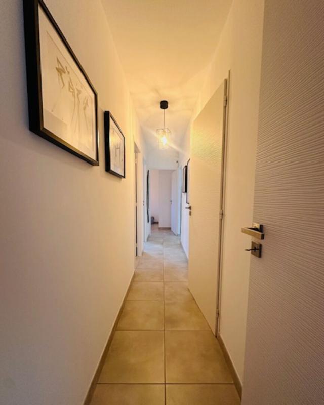 Maison - 97 m² - 4 pièces