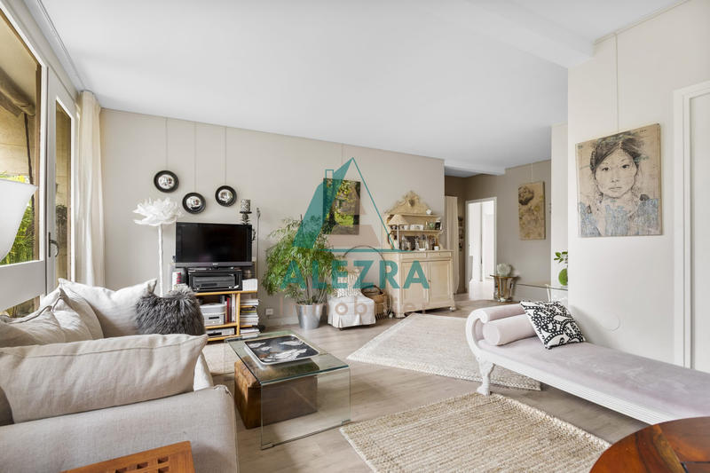 Appartement - 86 m² - 4 pièces