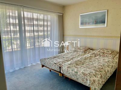 Appartement - 120 m² - 5 pièces