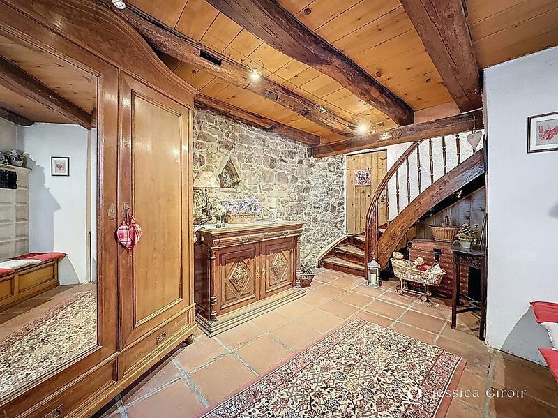 Maison - 141 m² - 6 pièces