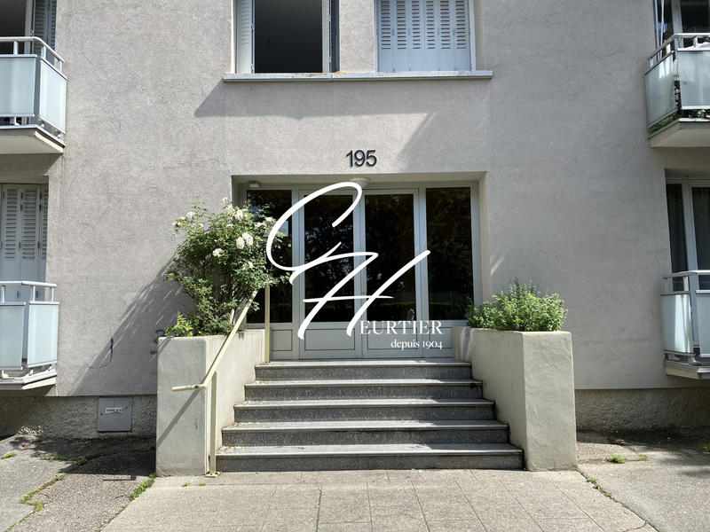 Appartement - 66 m² - 4 pièces