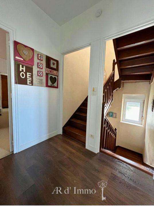 Maison bourgeoise - 165 m² - 8 pièces