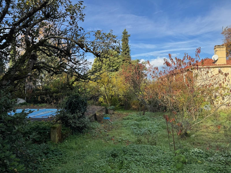 Maison - 200 m² - 4 pièces