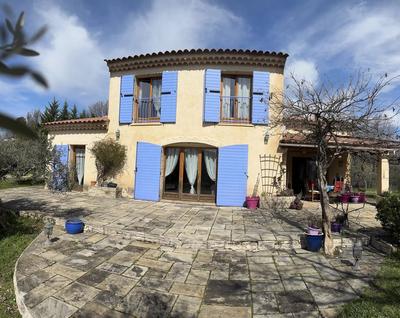 Maison - 167 m² - 5 pièces