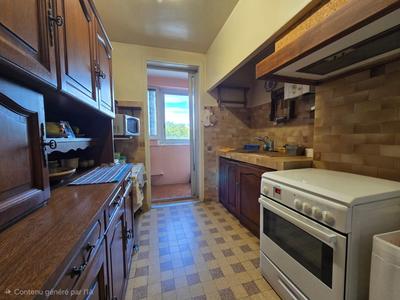 Appartement - 80 m² - 4 pièces