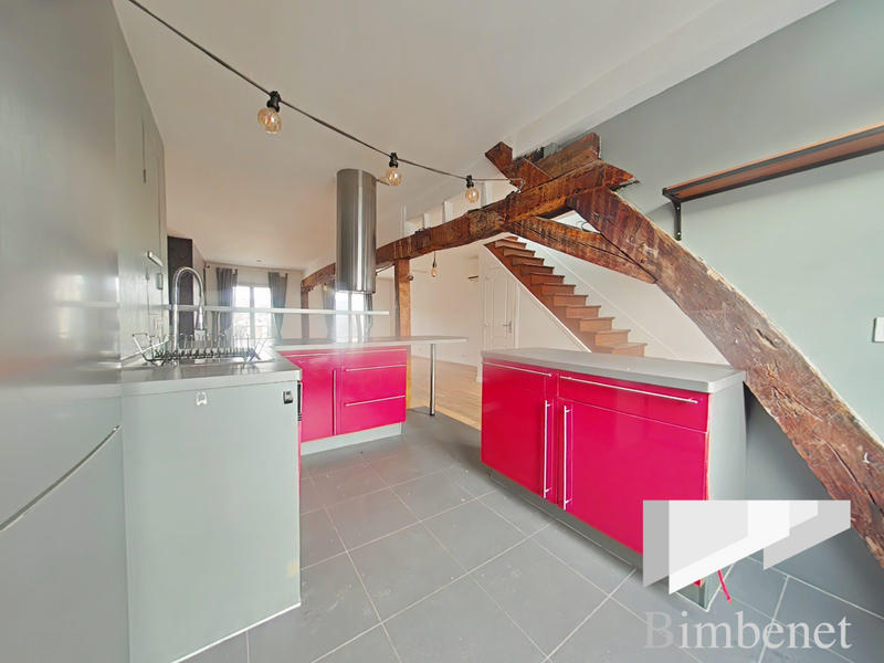 Appartement - 80 m² - 3 pièces