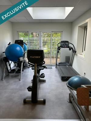 Bureau - 235 m² - 9 pièces