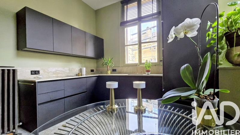 Appartement - 122 m² - 5 pièces