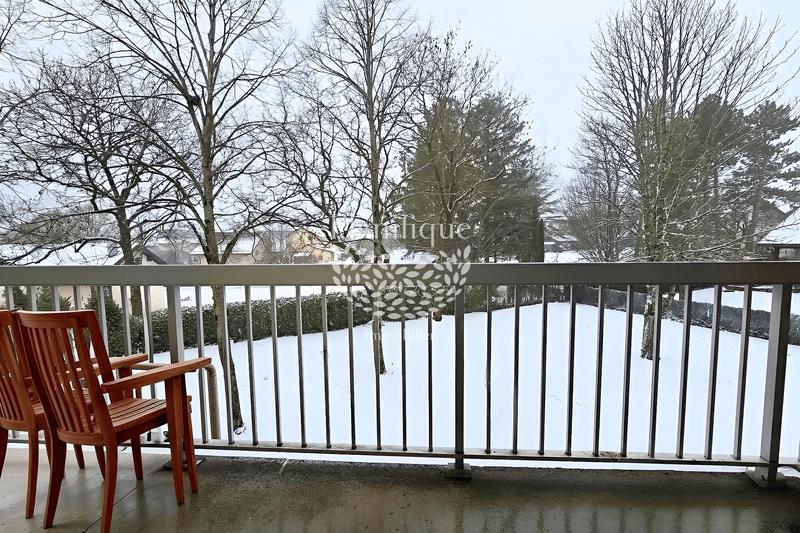 Appartement - 94 m² - 4 pièces