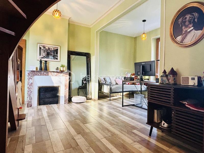 Propriété - 230 m² - 7 pièces