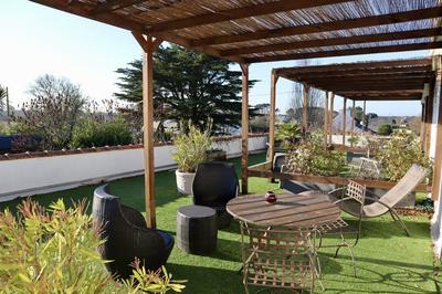 Maison - 290 m² - 11 pièces