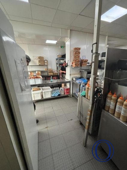 Local commercial - 95 m²