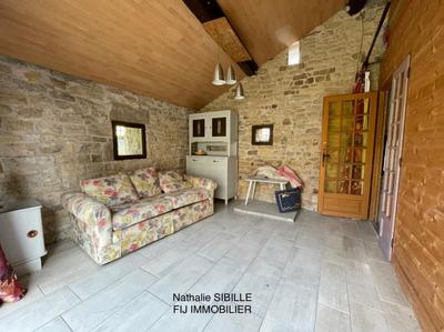 Maison - 88 m² - 4 pièces