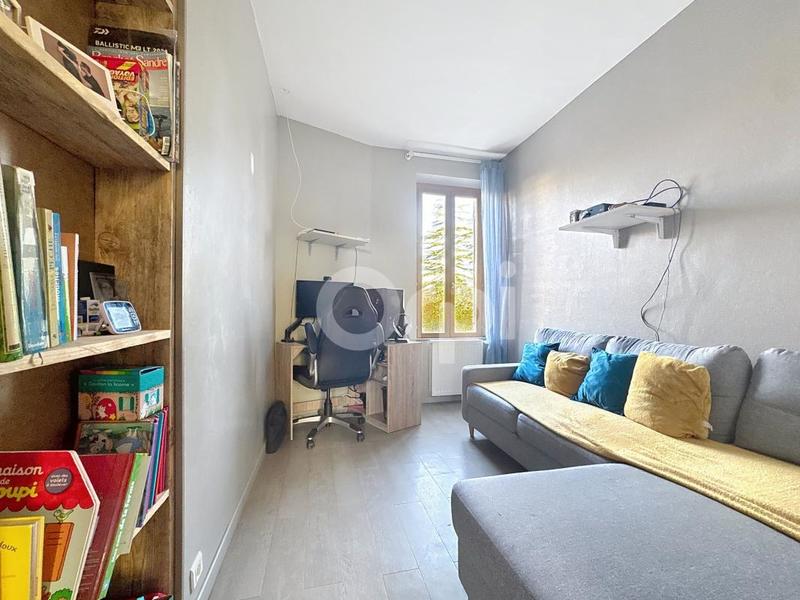 Maison de ville - 60 m² - 4 pièces