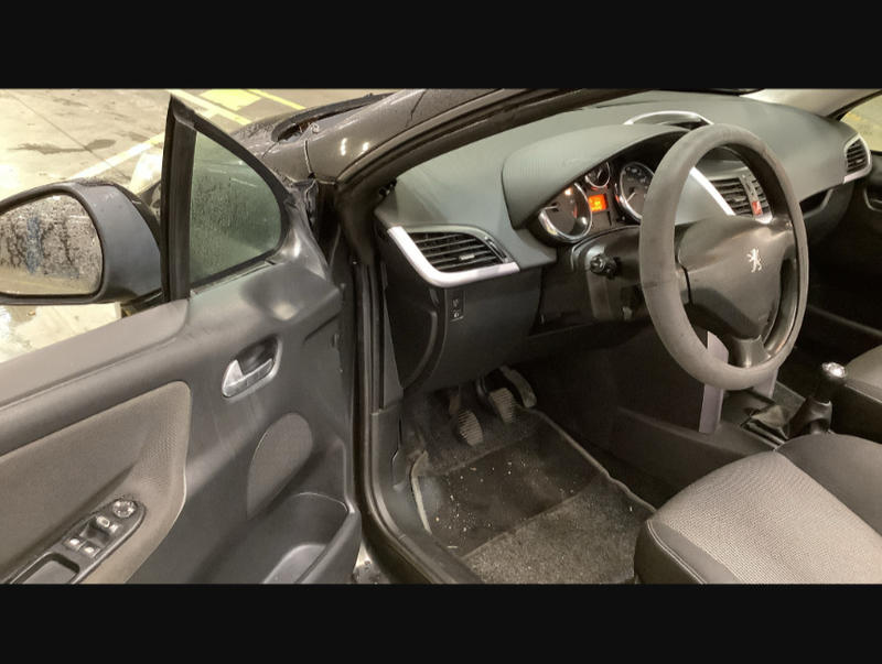 Peugeot 207 Cc 1.6 Vti 16v 120ch Sport