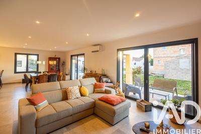 Maison de village - 142 m² - 4 pièces