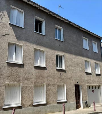 Maison - 204 m² - 8 pièces
