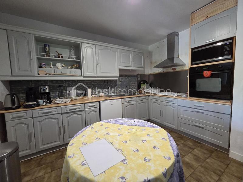 Maison traditionnelle - 87 m² - 3 pièces