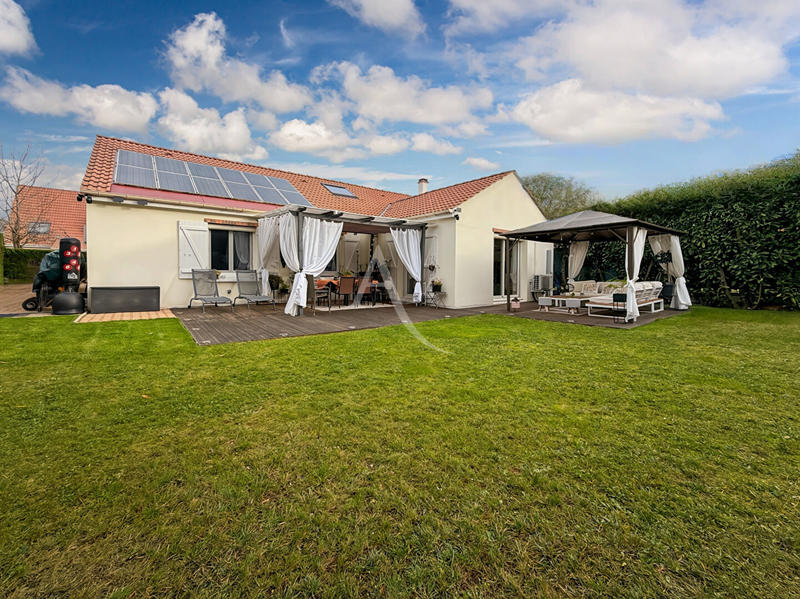 Maison - 120 m² - 6 pièces