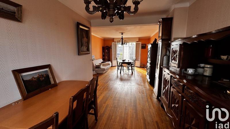 Appartement - 93 m² - 4 pièces