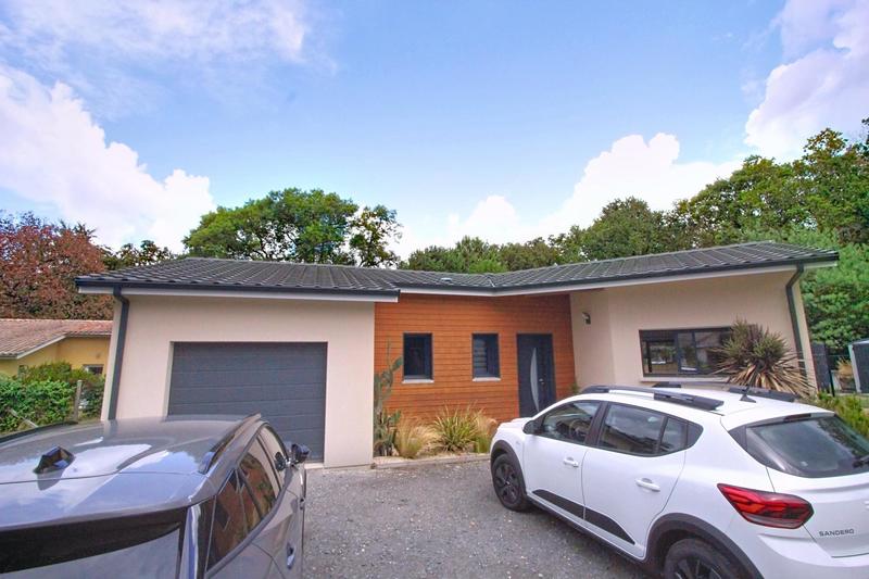 Maison - 146 m² - 5 pièces