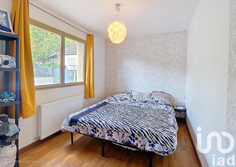 Maison - 96 m² - 5 pièces