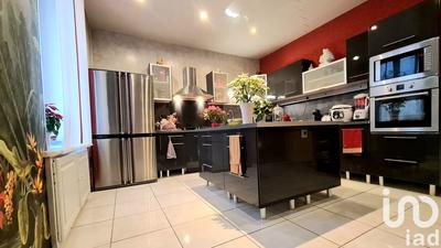 Maison - 138 m² - 5 pièces